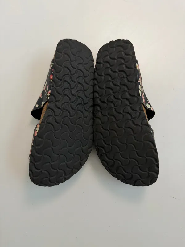 Papilllo Birkenstock Sandals Slides Floral Comfort Travel Resort Black Pink - Image 8