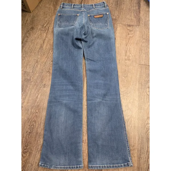 Wrangler Western TINA Bootcut Jeans Vintage Ranch Farm Size 26x32 (tag 28x34) - Image 6