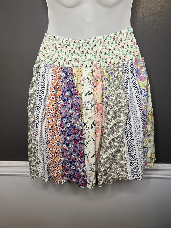 Blue Sky Skirt Womens Small Multi Floral Peasant Elastic Waist Mini Boho - Image 4