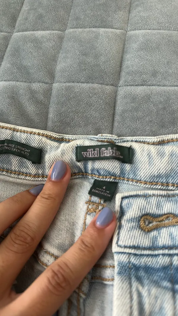 Wild Fable Light wash jeans - Image 4