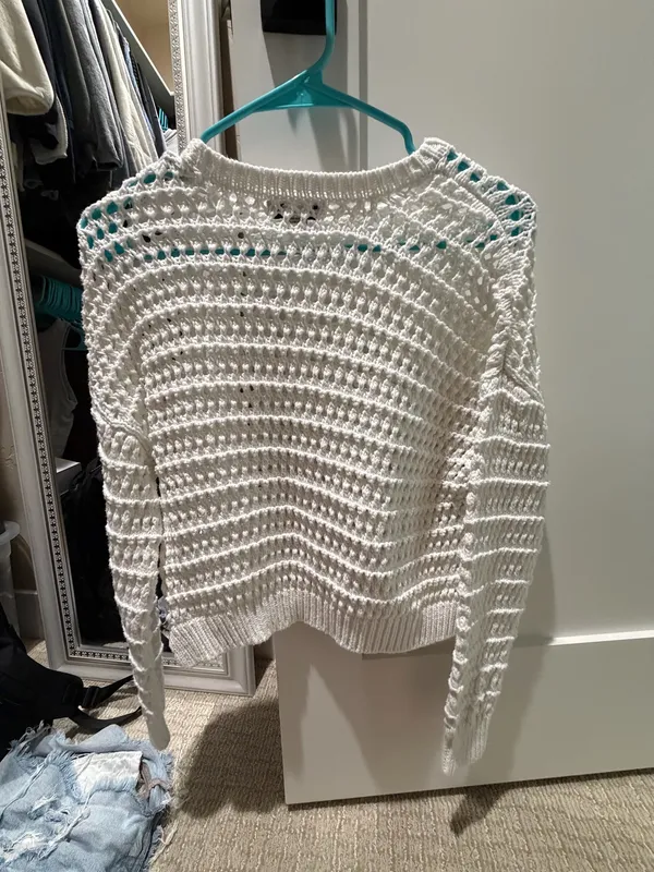 Sweater - Image 3