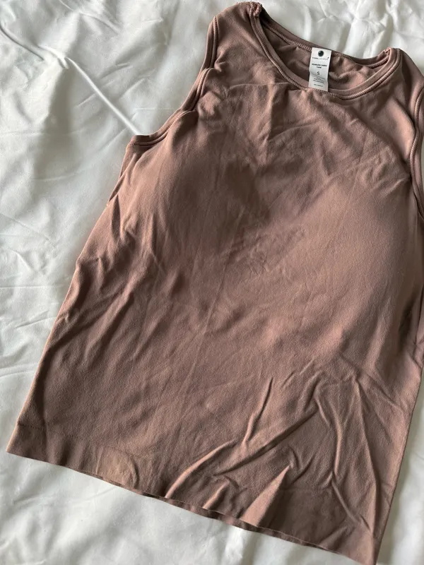 Dusty Pink Athletic Racerback Tank With Padding - Image 3