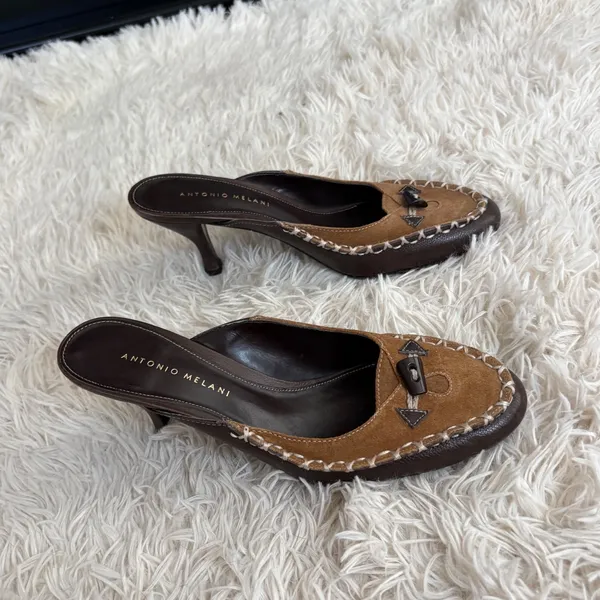 Antonio Melani Brown Suede Leather Mules Heels Size 8M Slip On‎ Shoes - Image 4