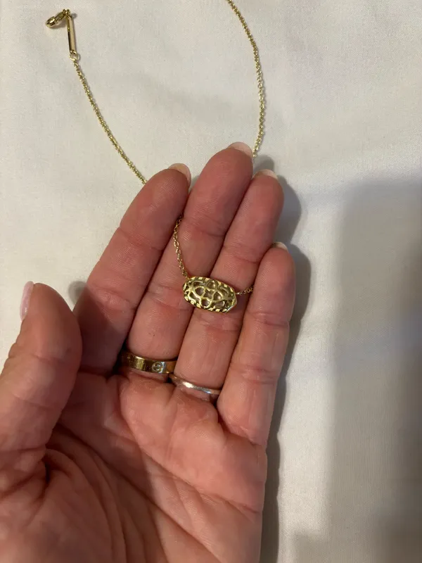 Kendra Scott Necklace - Image 4