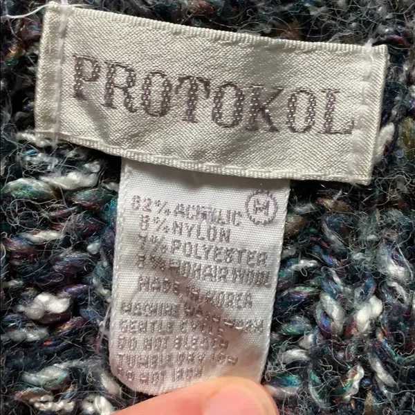 Vintage Knit sweater Size M - Image 4
