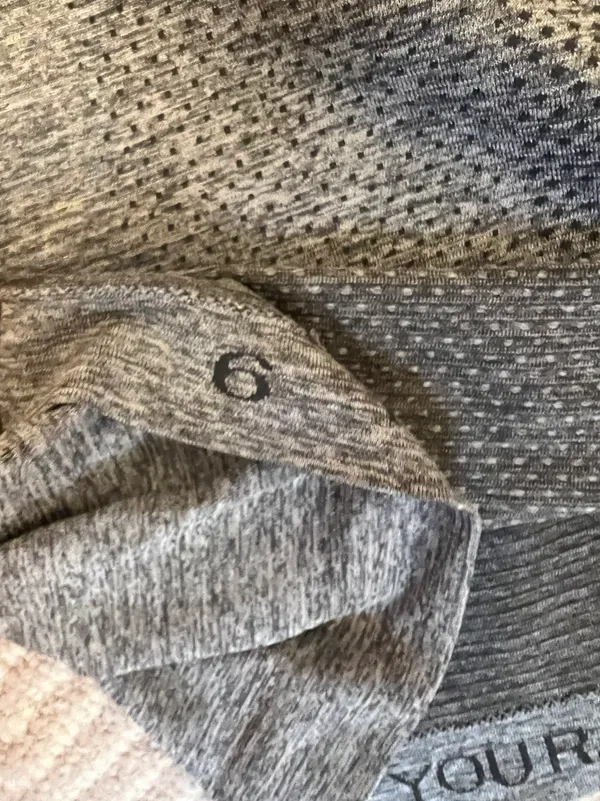 Lululemon Swiftly Tech Gray - Image 4