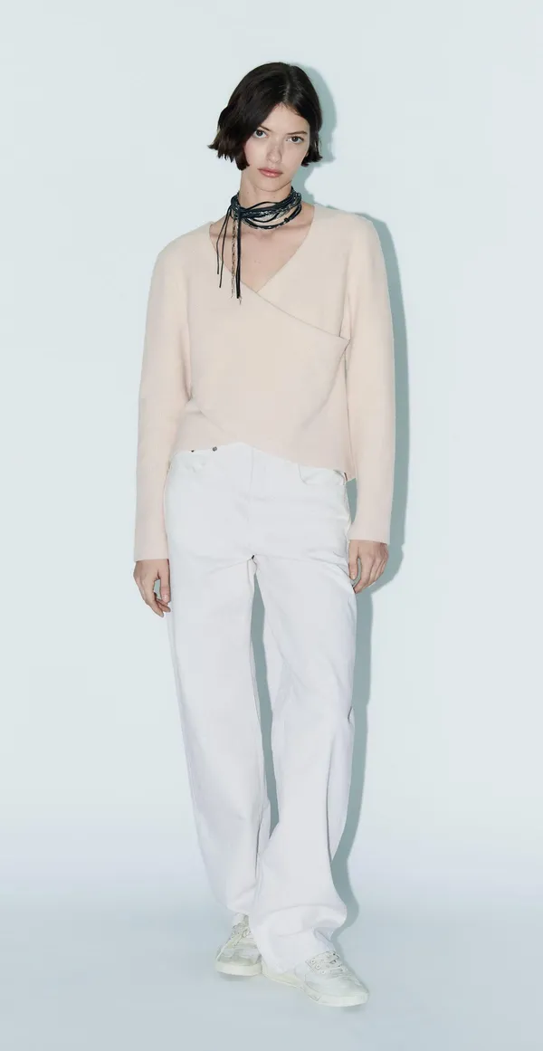 ZARA NWT  Soft Wrap Sweater in white. Size Medium - Image 6