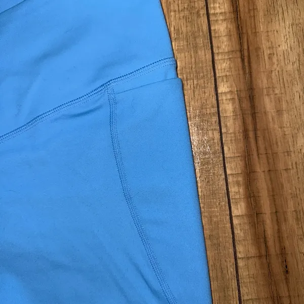 Fabletics Light blue bike shorts - Image 2