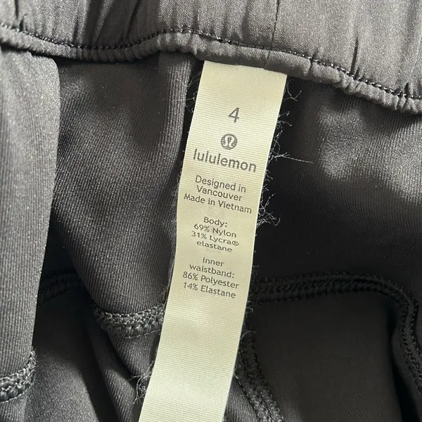 Lululemon Cinchable Waist High-Rise Woven Short 3.5" Sz 4 - Image 8