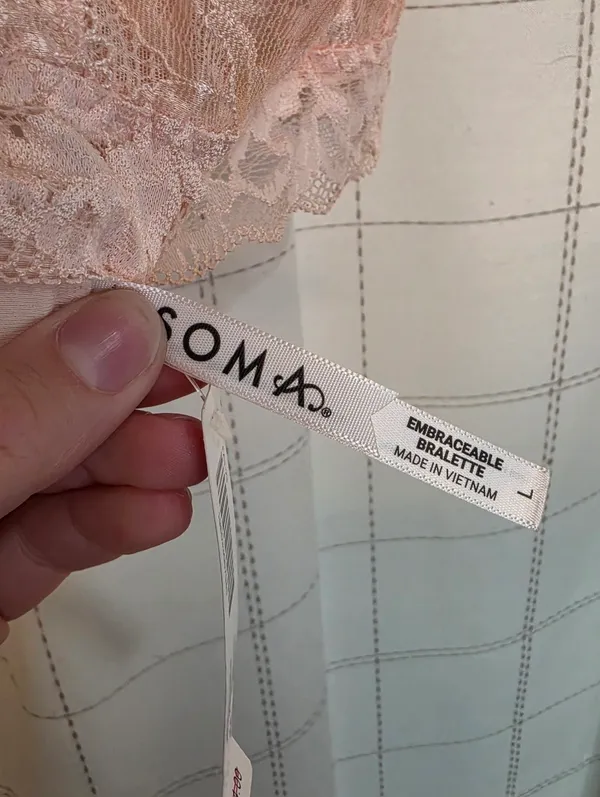 Soma Embraceable Signature Lace Back Detail Bralette - Image 3