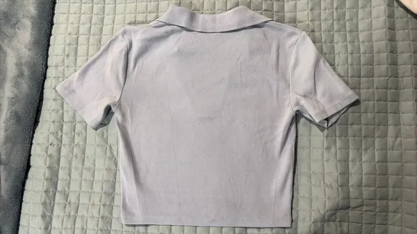 Zara Cropped Polo V-Neck - Image 3