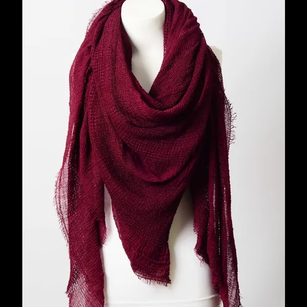 New❣️Burgundy Scarf with Frayed Edge - Image 3