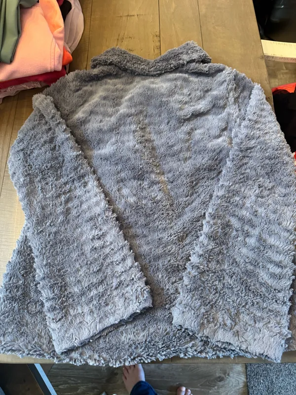 Patagonia Size XS Pelage Gray Fur Coat - Image 4