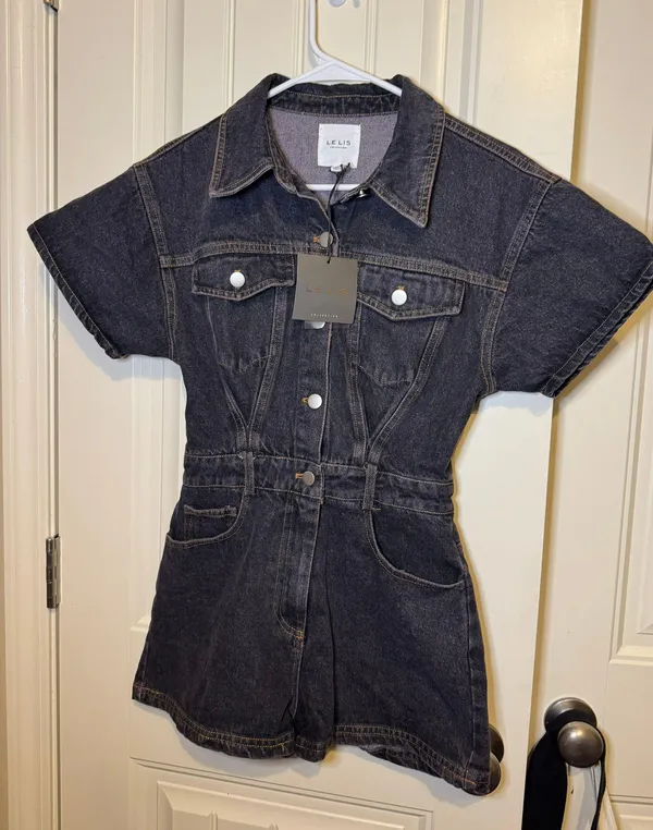 Le lis NWT Hazel and Olive Roll On By Denim Romper - Image 2