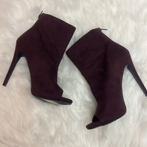 Deep purple/ burgundy Peep Toe stiletto, booties Size‎ 9 B12b - Image 2