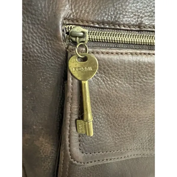 Fossil 1954 Large Brown Pebbled Leather Shoulder Bag Charm Women’s - Image 2