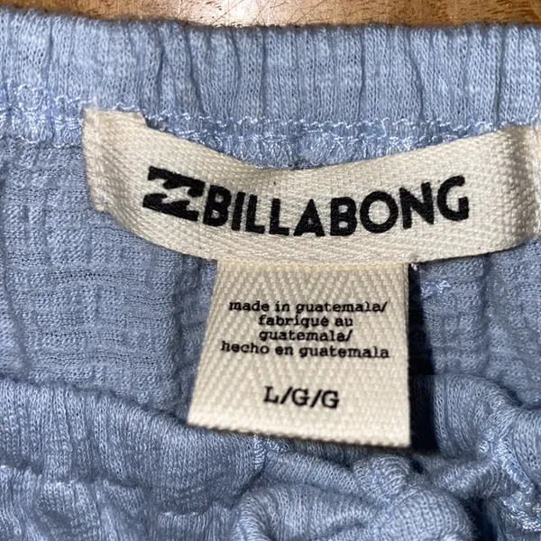 NWT!! Billabong Baby Blue Get Away Crop Top Size Large - Image 8