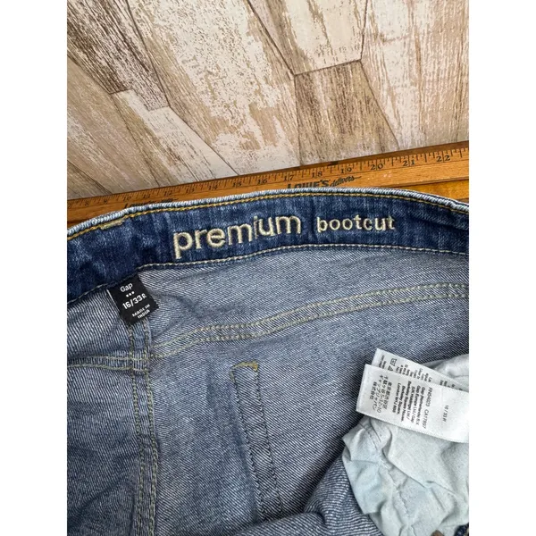 Gap Premium Bootcut Jeans Women's Size 16 33R Medium Wash Cotton‎ Blend - Image 3