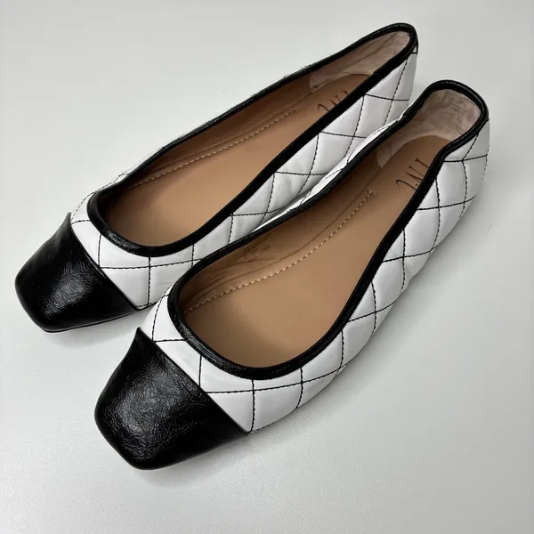 I.N.C. International Concepts White Black Quilted Flats Synthetic Womens sz 9.5 - Image 2