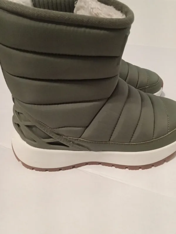 Women’s Juno Olive Quilted Winter Boot with Faux Fur Lining Limited Edition 6 - Image 4