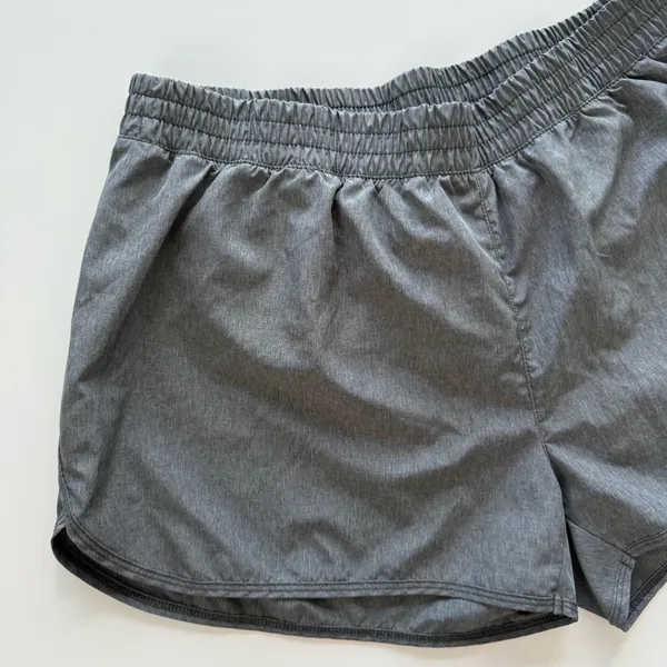 Dip Athletic Shorts size Medium Gray - Image 2