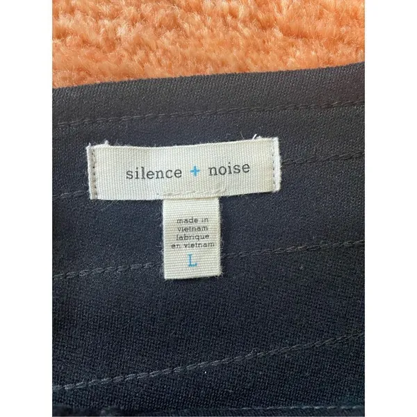 SILENCE & NOISE URBAN OUTFITTERS Size L - Image 2