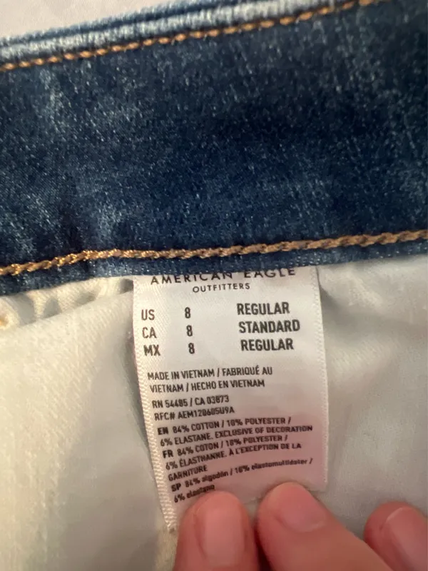 American Eagle Jeans - Image 5