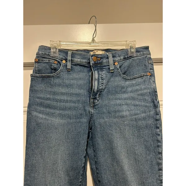 Madewell Mid-Rise Kick Out Jeans Medium Wash Blue Flare Denim Size 29 Preppy - Image 2