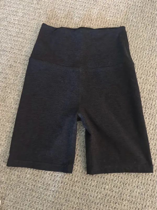 Beyond Yoga Keep Pace Space Dye Bike Shorts - Image 3
