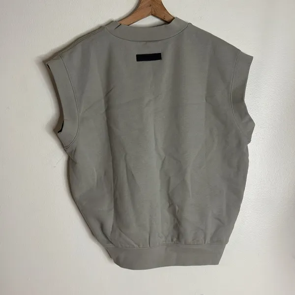 God ESSENTIALS Women's Pullover V-Neck Vest size medium streetwear summer fall - Image 9