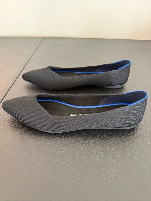 Women's Black Pointed Knit Flats 8.5 - Image 4