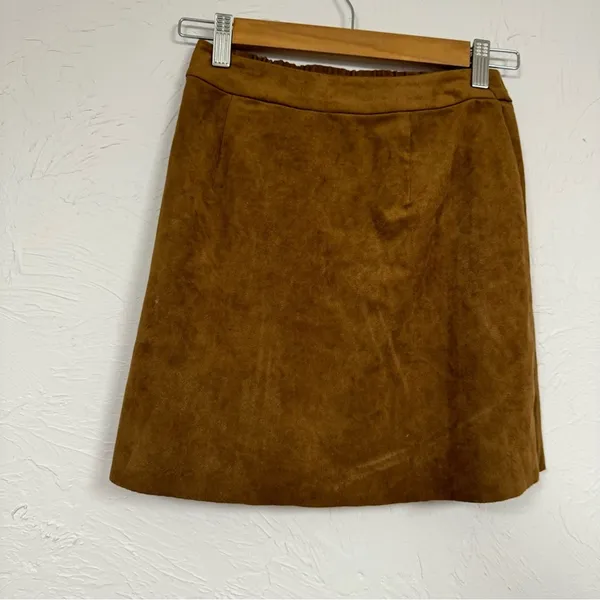 Aritzia Wilfred Free Brown Wrap Mini Skirt Womens XS Faux Suede Date Night - Image 4
