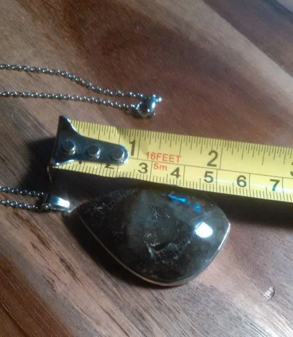 Malagasy Labradorite Stainless Steel Pendant Necklace - Image 5