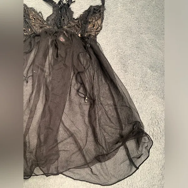 Victoria’s secret Black Sheer Lace Lingerie chemise medium - Image 4
