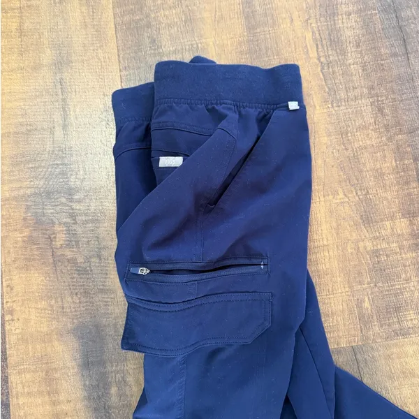 FIGS Technical Collection Navy Cargo Scrub Pants XS Drawstring Jogger - Image 5
