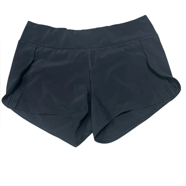 Lululemon Ruffle Speed It Up Shorts - Image 2