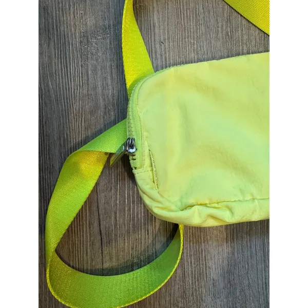 Lululemon Everywhere Belt Bag Neon Yellow 1L Waist Pack Fanny Pack - Image 3