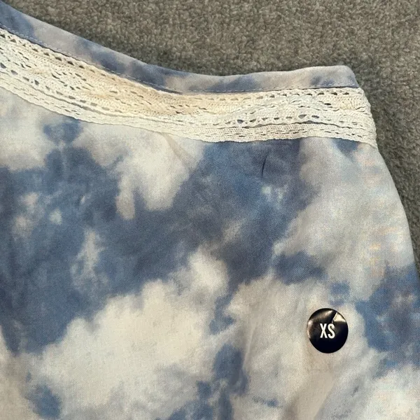 Hollister Halter Top Size X-Small Blue Sky Elastic Crop Waist Crochet Trim New - Image 2
