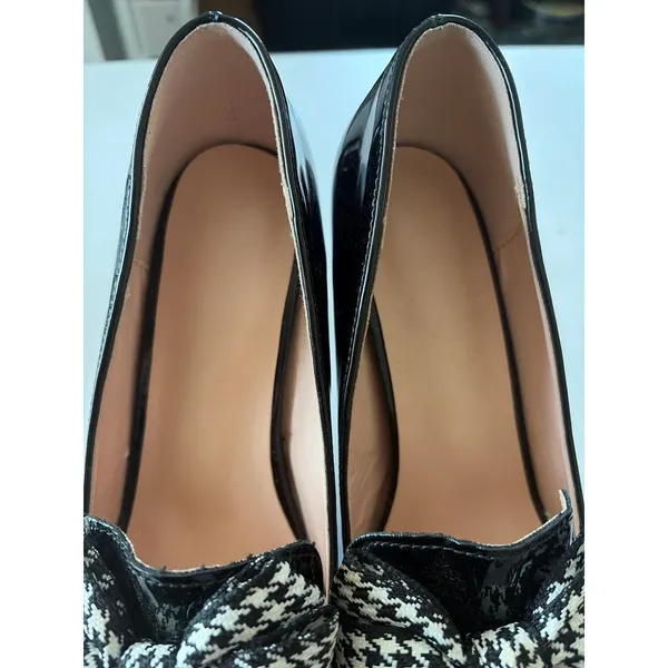 Source Unknown black patent pointed-heels with prominent black-and-white houndstooth bows - Image 4