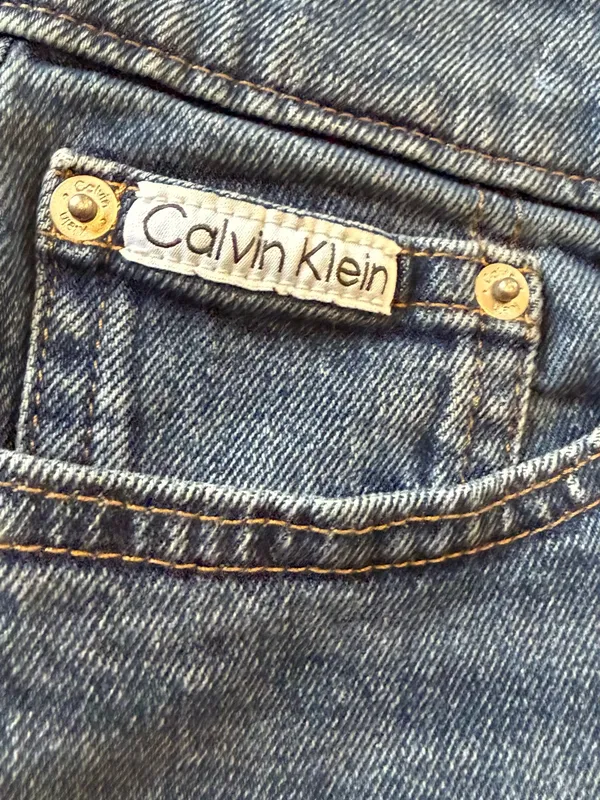 Calvin Klein Blue Women's High-Rise Denim Shorts - Image 6