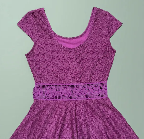 ♒️ Love, Fire Flared Burgundy Dress w/ Cup Sleeves - Image 5