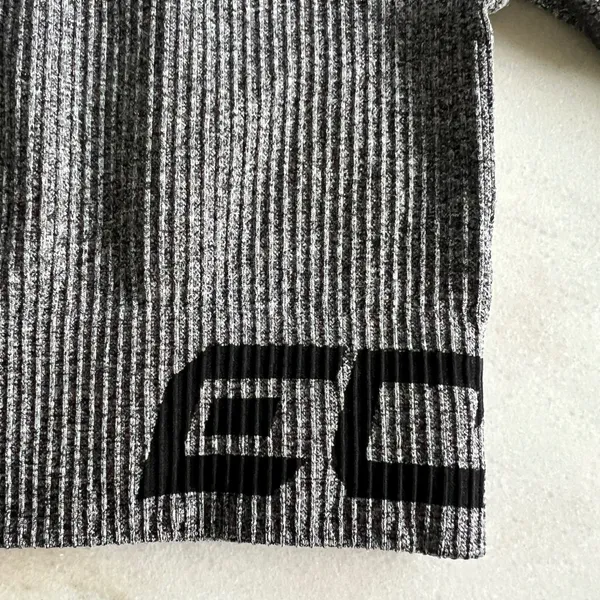 Echt Arise‎ Comfort Crop Top Long Sleeve Ribbed Athleisure Gray XS - Image 3