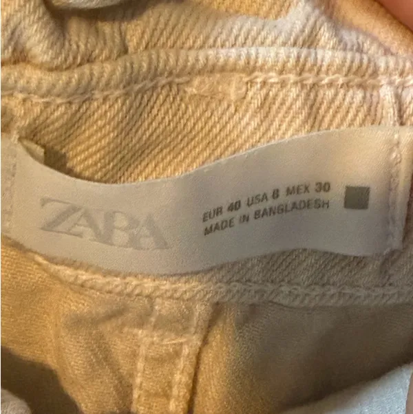 ZARA Paperbag Shorts - Image 4