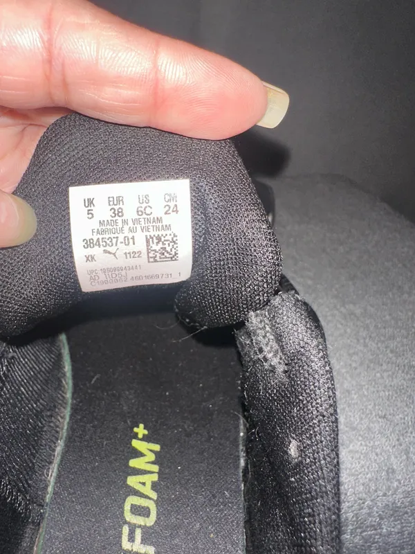 Youth Puma Sneakers  - Image 4