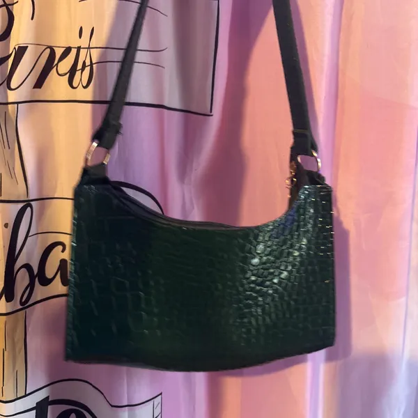 Emerald Green Alligator Skin Handbag - Image 3