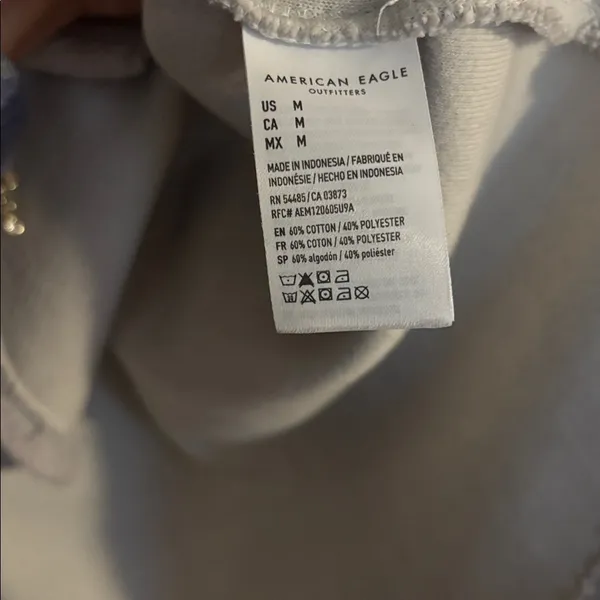 American Eagle Grey Plaid Shacket - Image 3