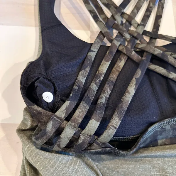 lululemon free to be wild built in bra tank top heathered camo green 4 - Image 8