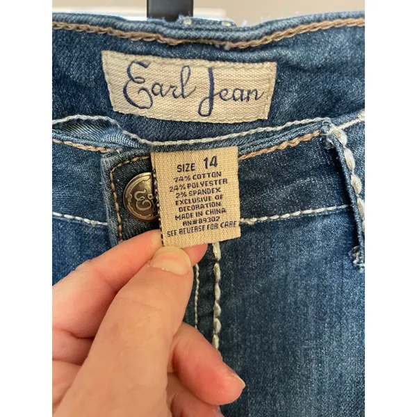 Women's Earl Jean Blue Boot Cut Jeans with White Stitching, Size 14 - Image 4