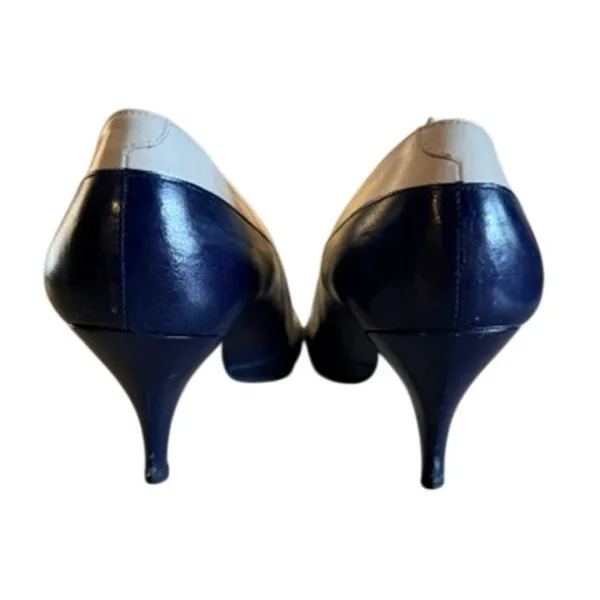 Liz Claiborne White & Navy Leather Spectator Pumps Vintage 1980s Women's 7M - Image 4