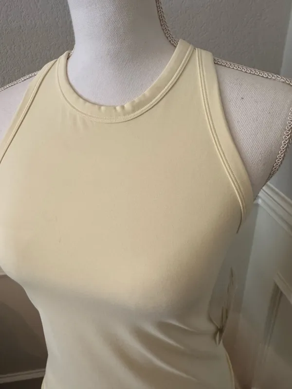 Athleta Transcend Tank Small  - Image 2